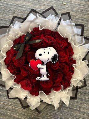 Dior Red Rose Bouquet with Snoopy Heart eternal